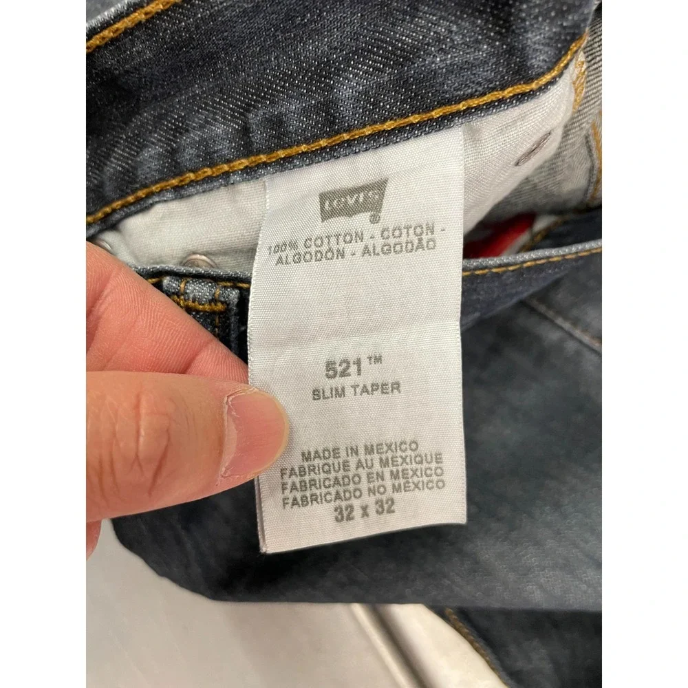 Levis levis 521